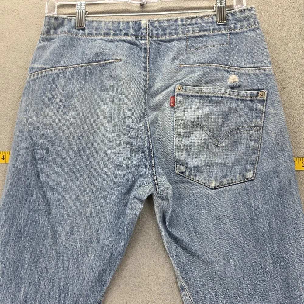 Levis 11798 important