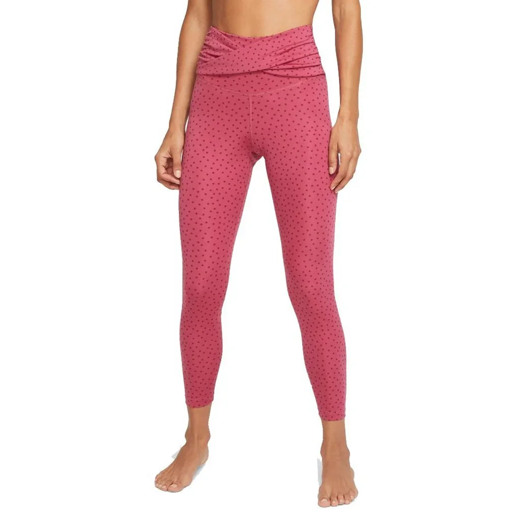 Nike nwt yoga
