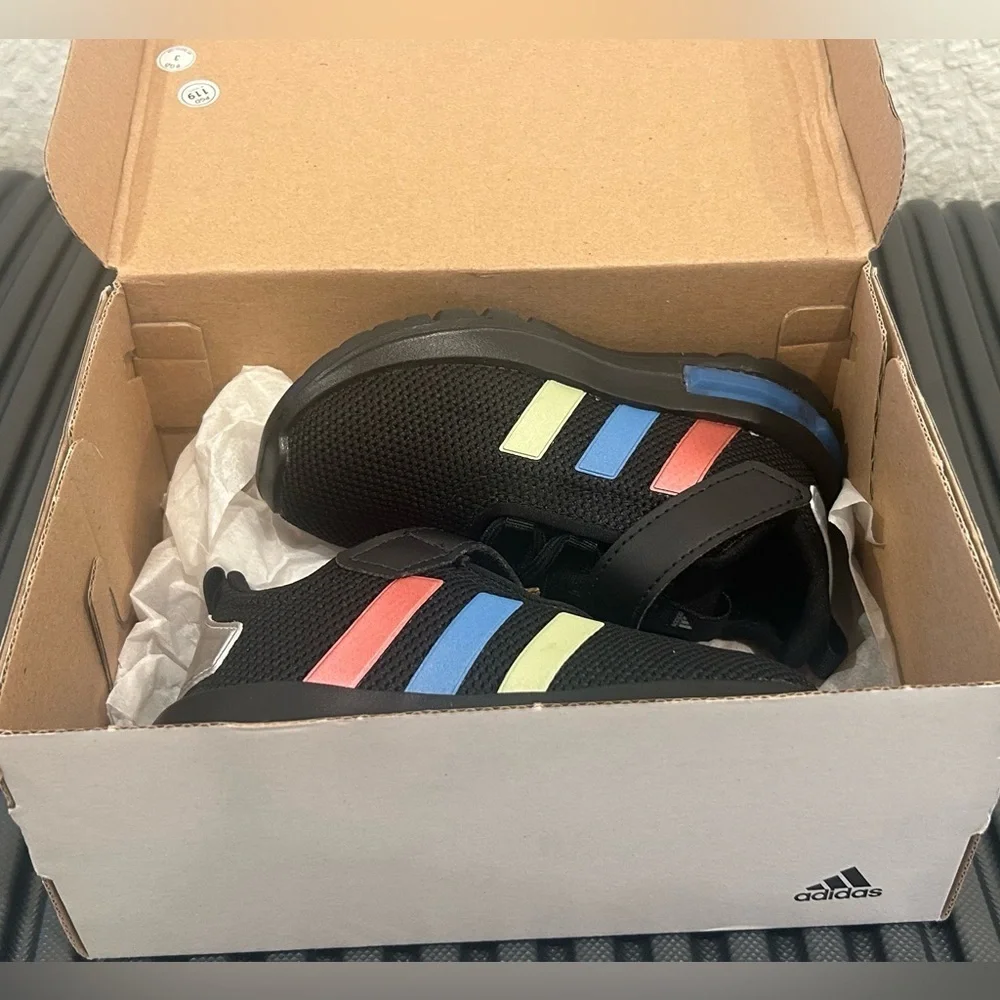 NWT Adidas Kids' Racer TR23 Sneakers