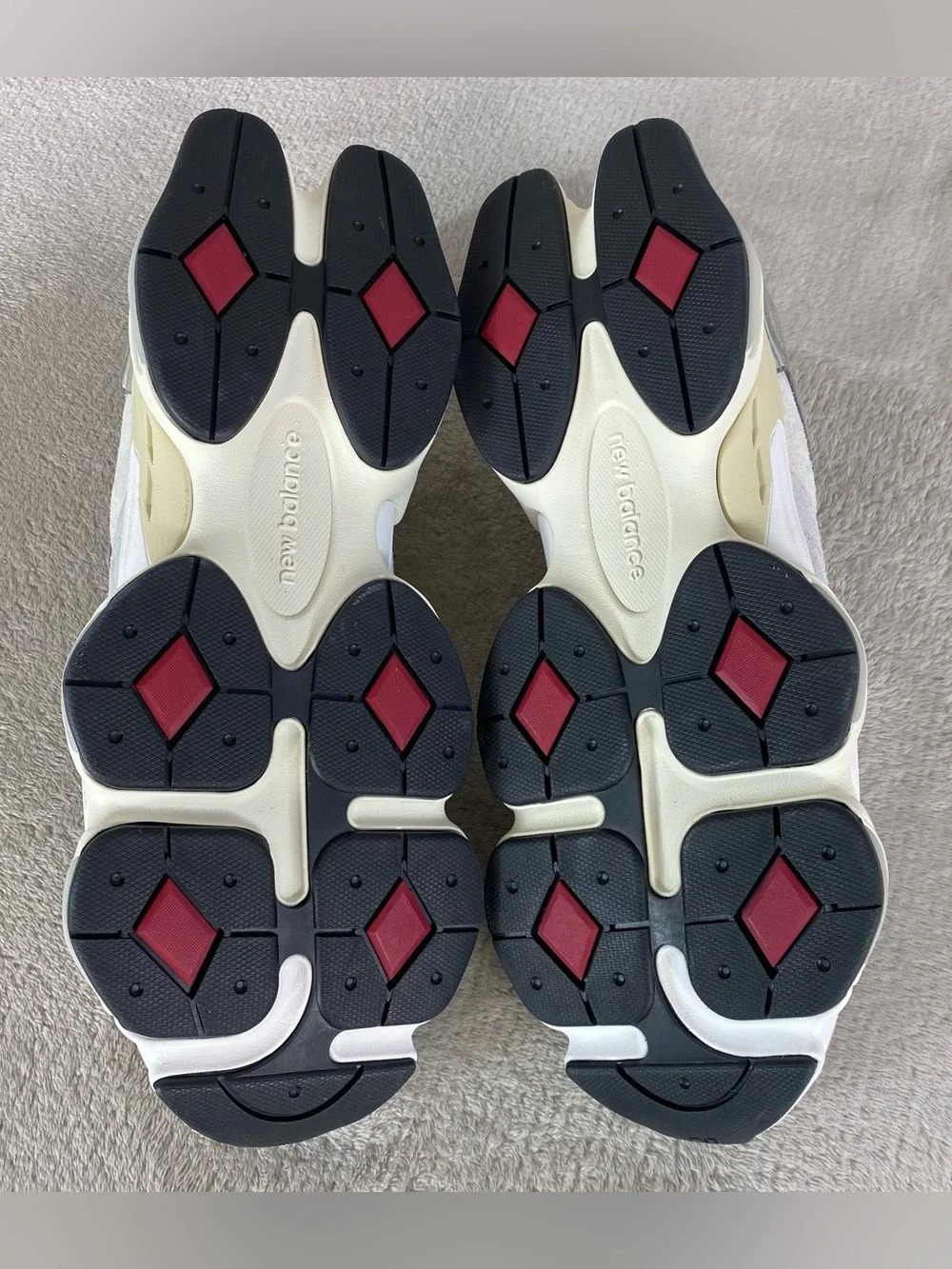 New Balance see without pics