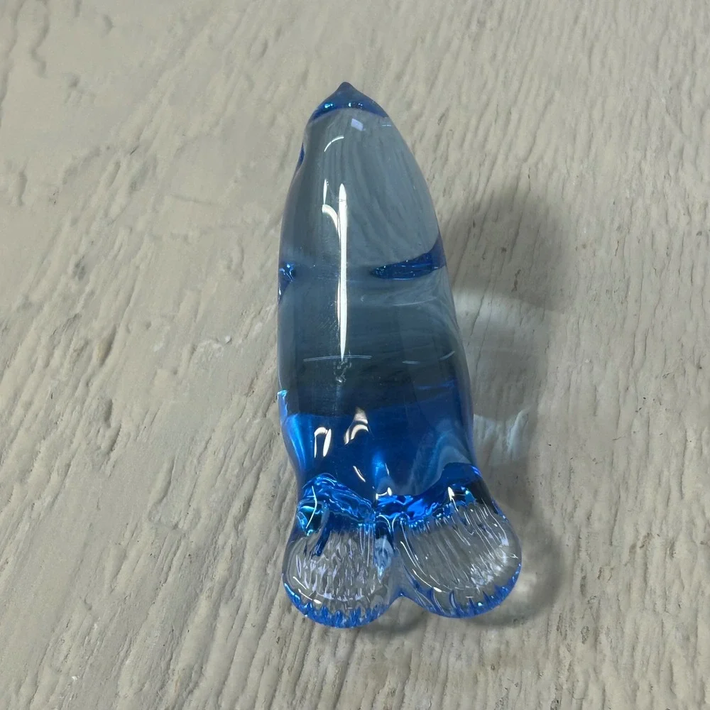 N/A art glass
