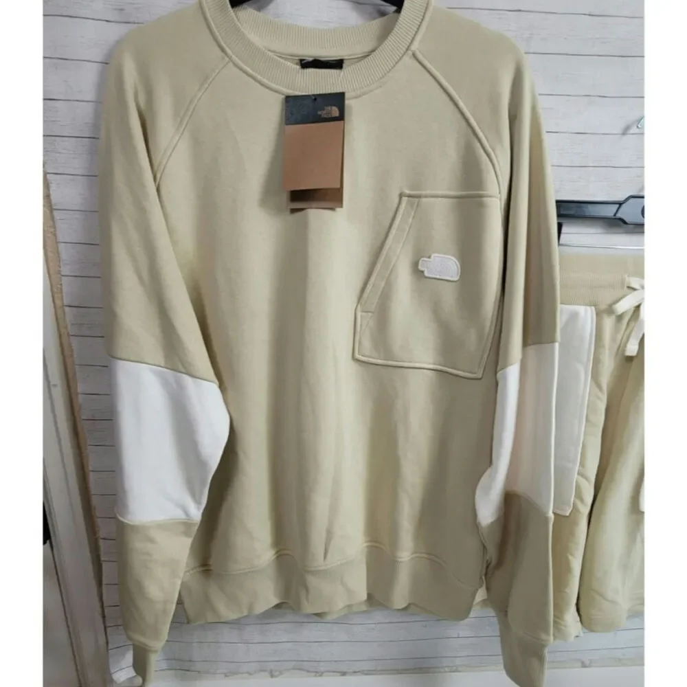TNF Terry Relaxed Crew Sweatshirt & Short Set in Gravel, sz Medium