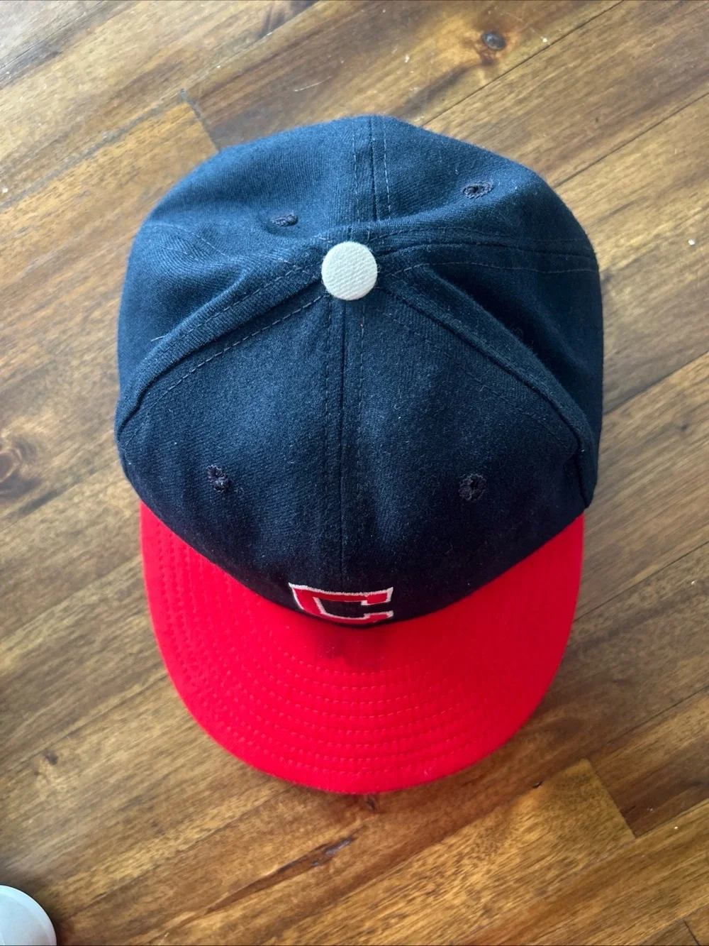 C Logo Vintage Cleveland Indians Hat New Era 7 3/8 Fitted 90s MLB Made USA