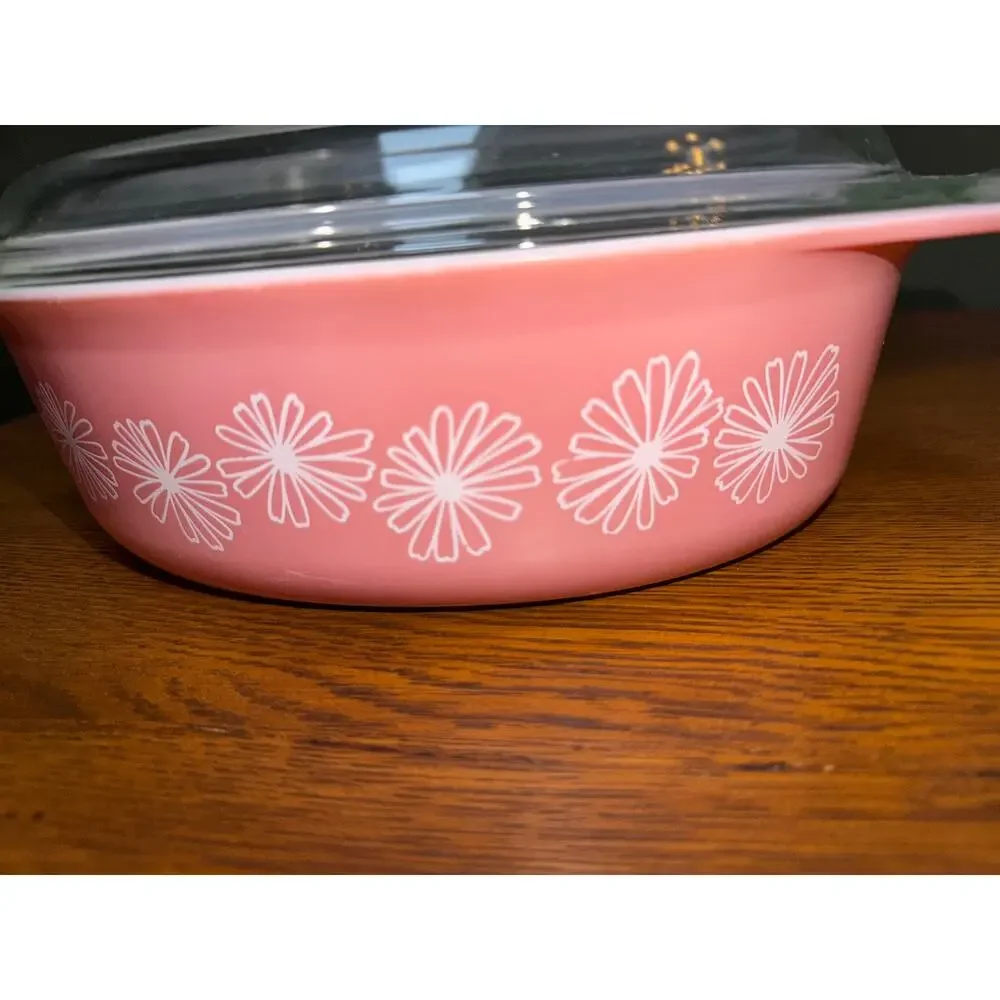 Vintage Pyrex 2.5QT Pink Daisy 045 Casserole Dish W/Lid
