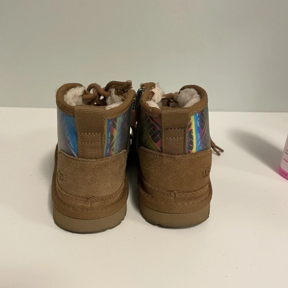 UGG neumel chromatic