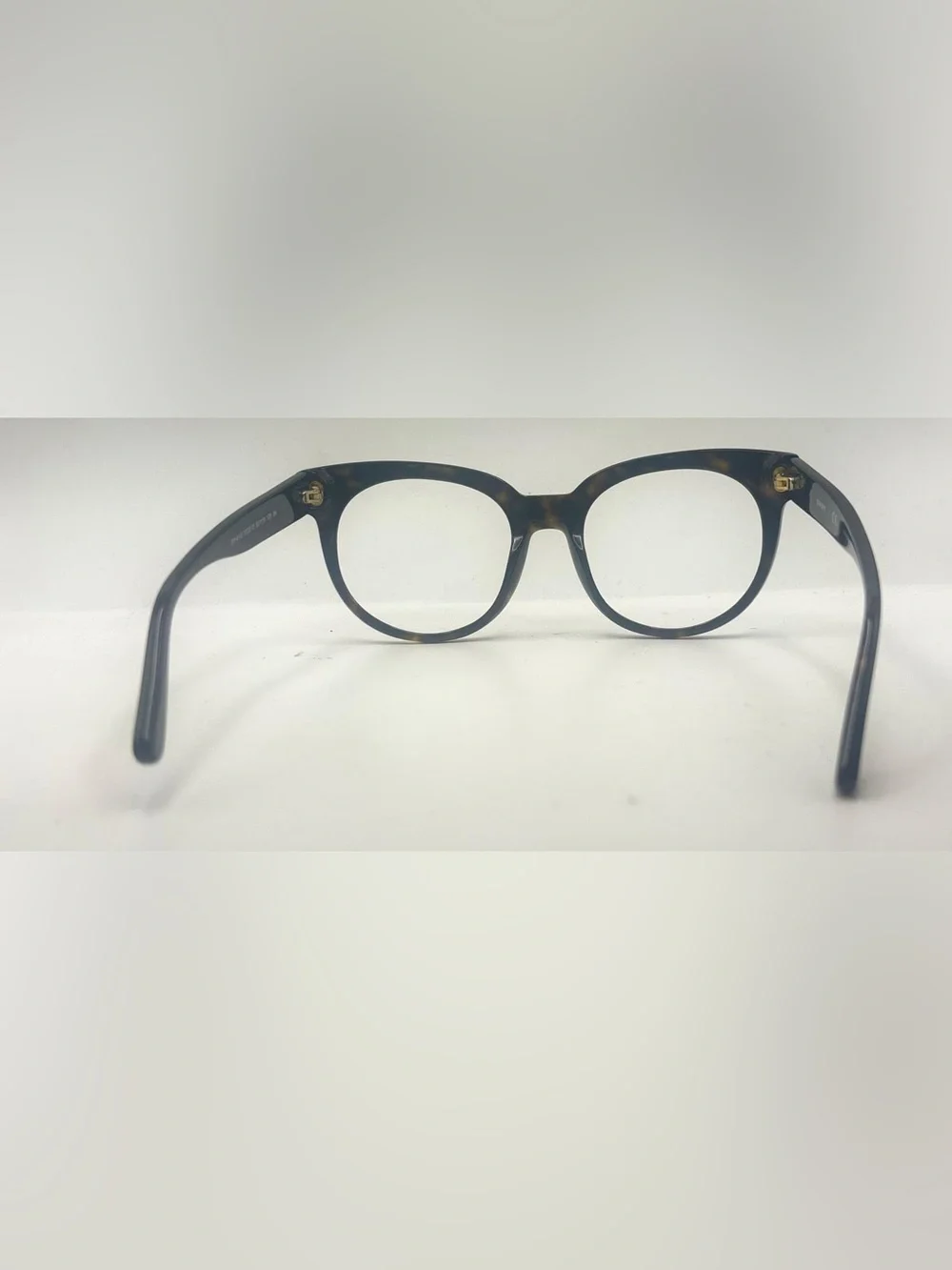 Dkny listing pair