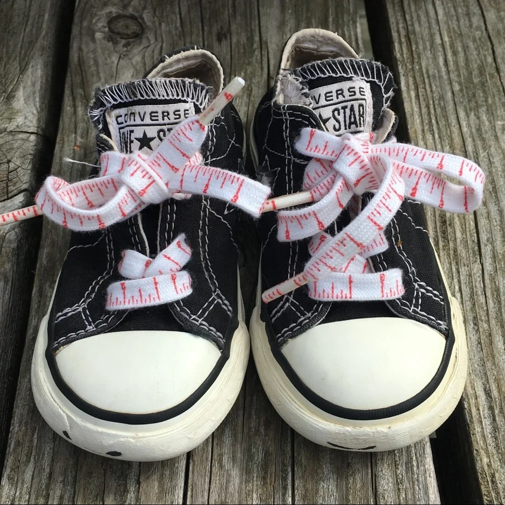 - Converse Sz 6 New Ruler Shoelace One-Star Toddler Sneakers! GUC!