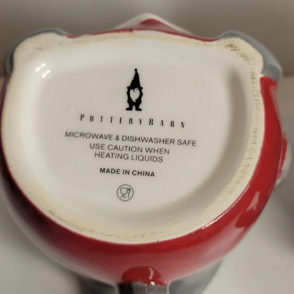 Pottery Barn Gnome Mugs Set‎ of 2 Red Grey Ceramic Holiday Christmas