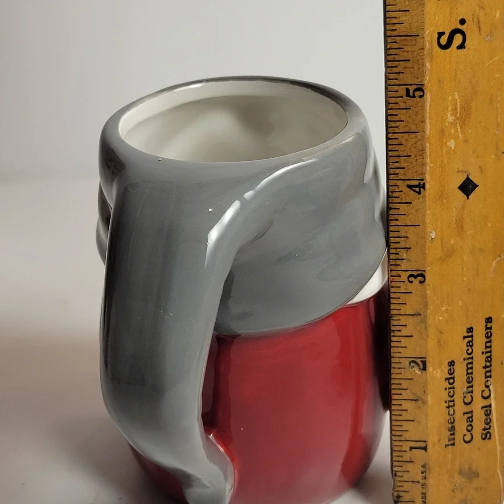 Pottery Barn Gnome Mugs Set‎ of 2 Red Grey Ceramic Holiday Christmas