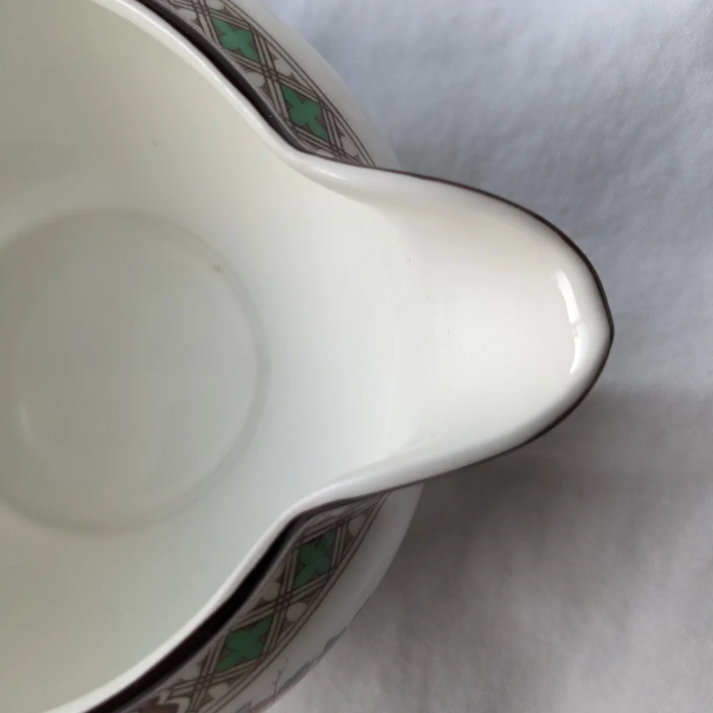 Vintage Wedgwood Kutani Crane Floral Bone China 149 Creamer and Sugar with Lid
