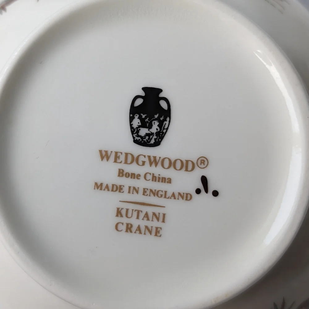 Vintage Wedgwood Kutani Crane Floral Bone China 149 Creamer and Sugar with Lid
