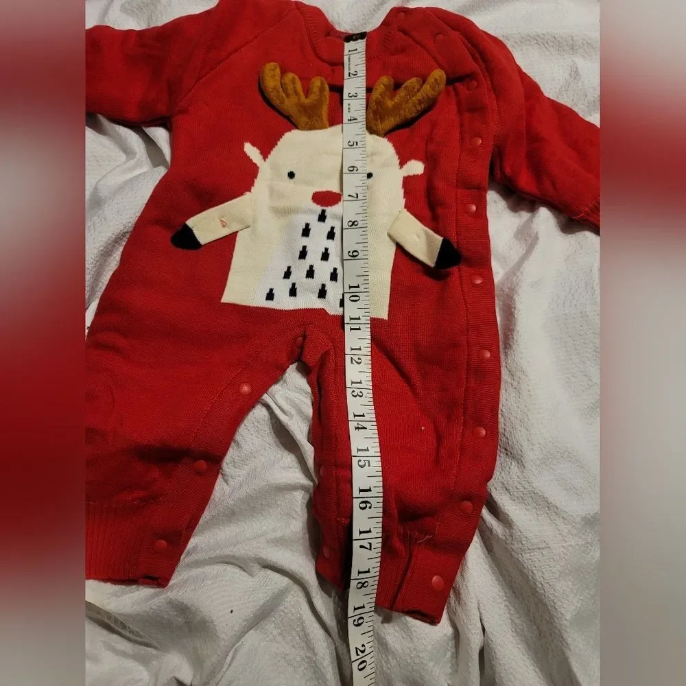 NWT HIGH END HEAVY WARM FLEECE LINED SWEATER  ROMPER ELK SANTA 3 TO 6 MONTHS