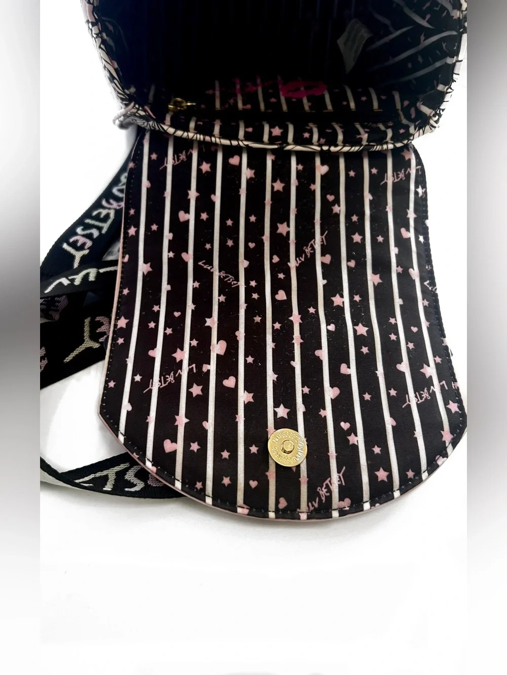 Betsey Johnson luv betsey