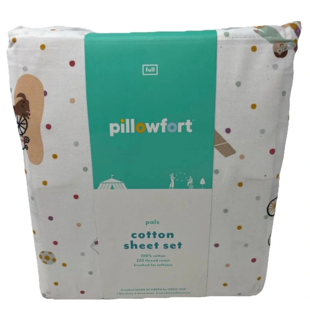 Pillowfort Cotton Sheet Set - White with Multicolor Dots and Bears