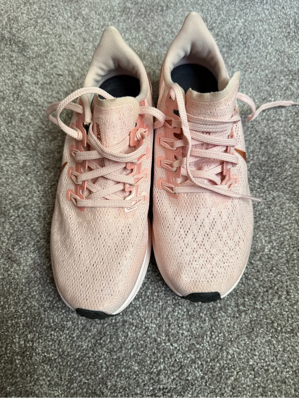 Nike soft light