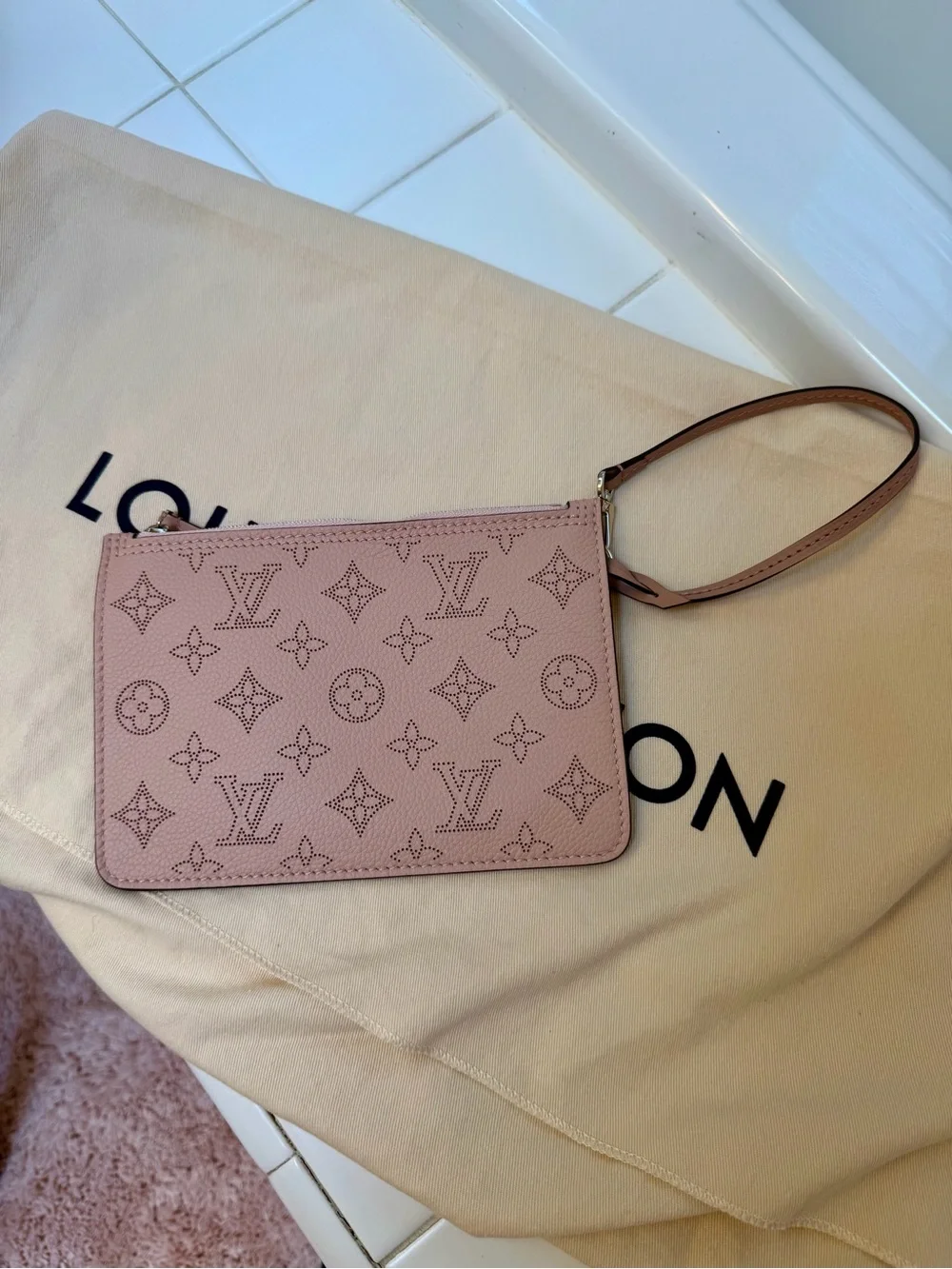 Louis Vuitton stylish louis