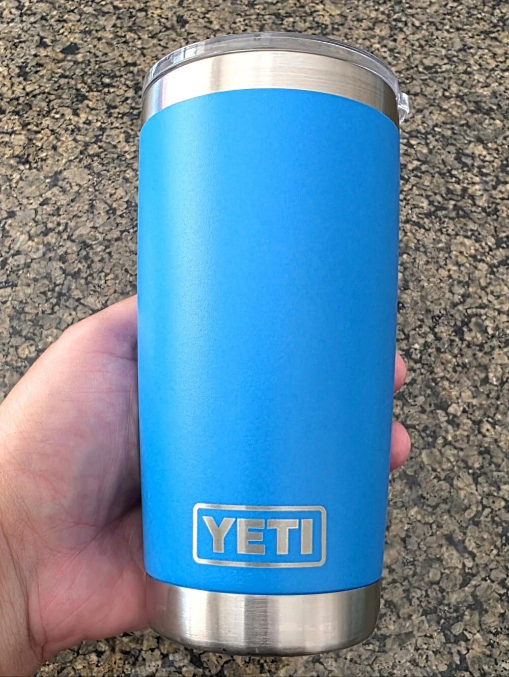 Yeti Rambler 20 oz Tumbler Tahoe Wave Blue With Lid outdoor travel