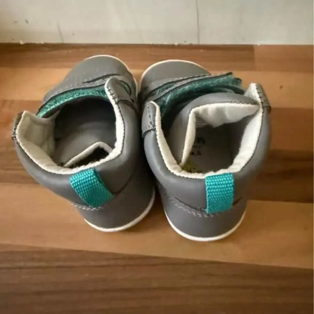 Ten Little excellent used