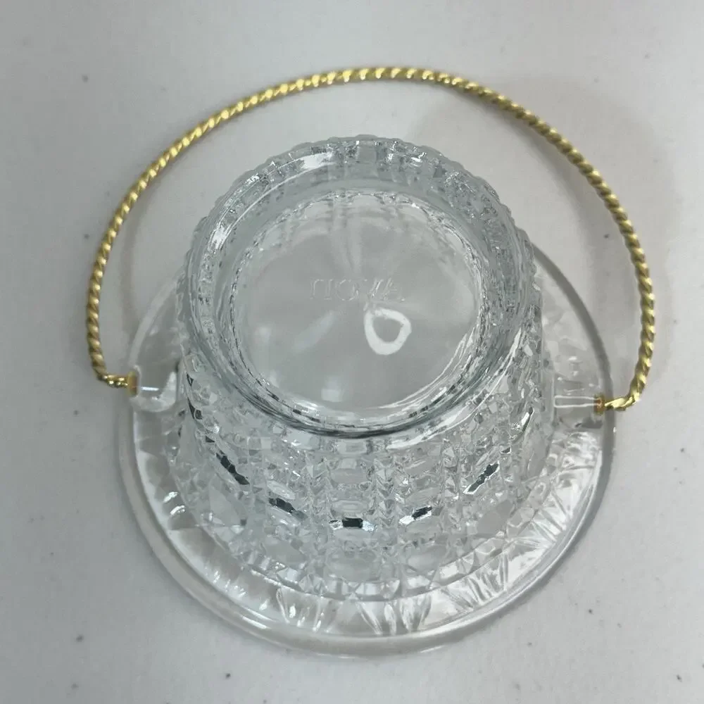 Avon (Fostoria) produced original
