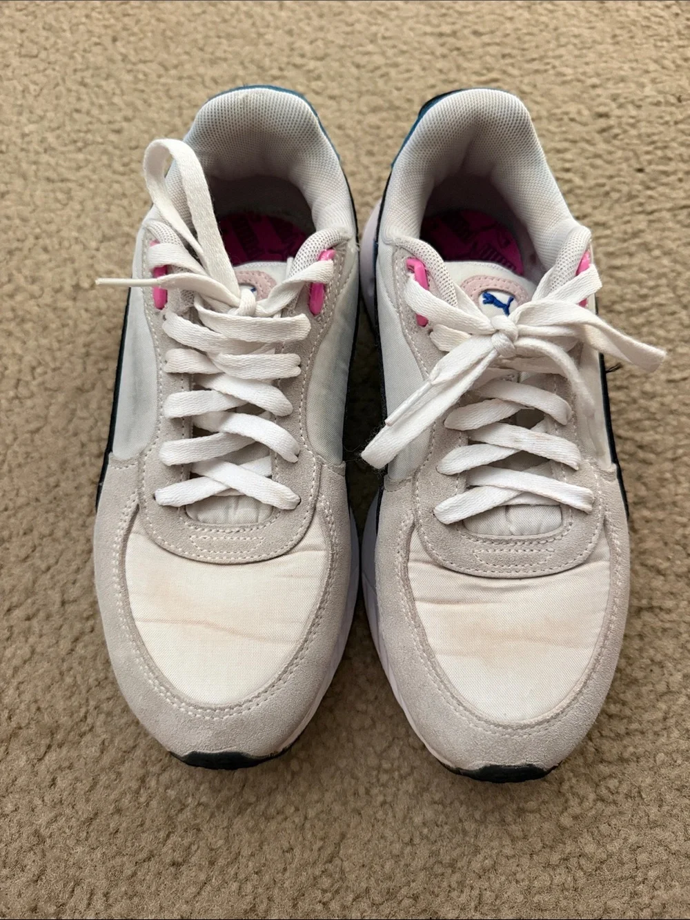 Puma lightweight sneakers