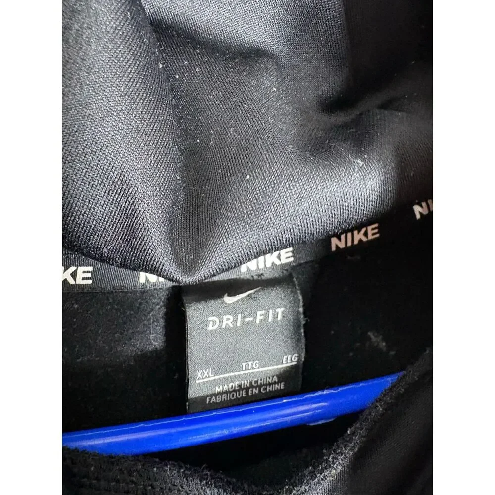 Nike mens swoosh