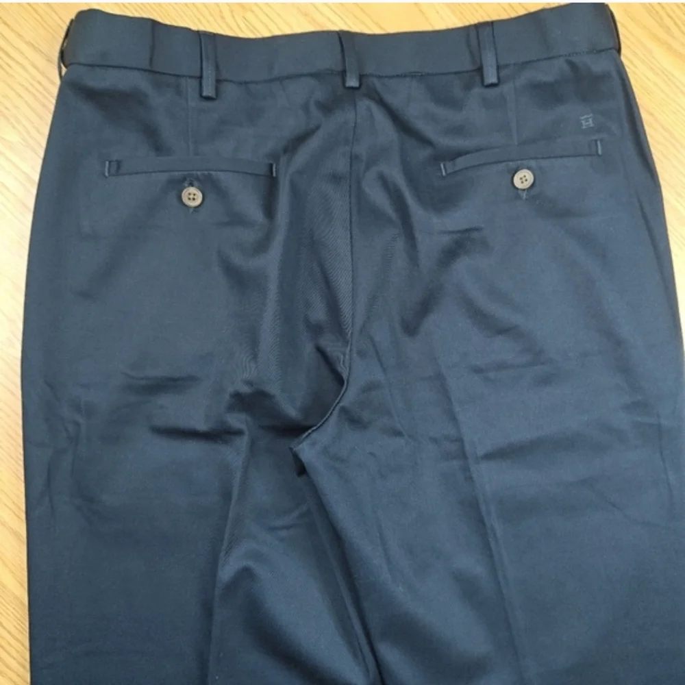Haggar Classic Fit Premium No Iron Khaki Pants Stretch Waist - Navy Blue 34x30