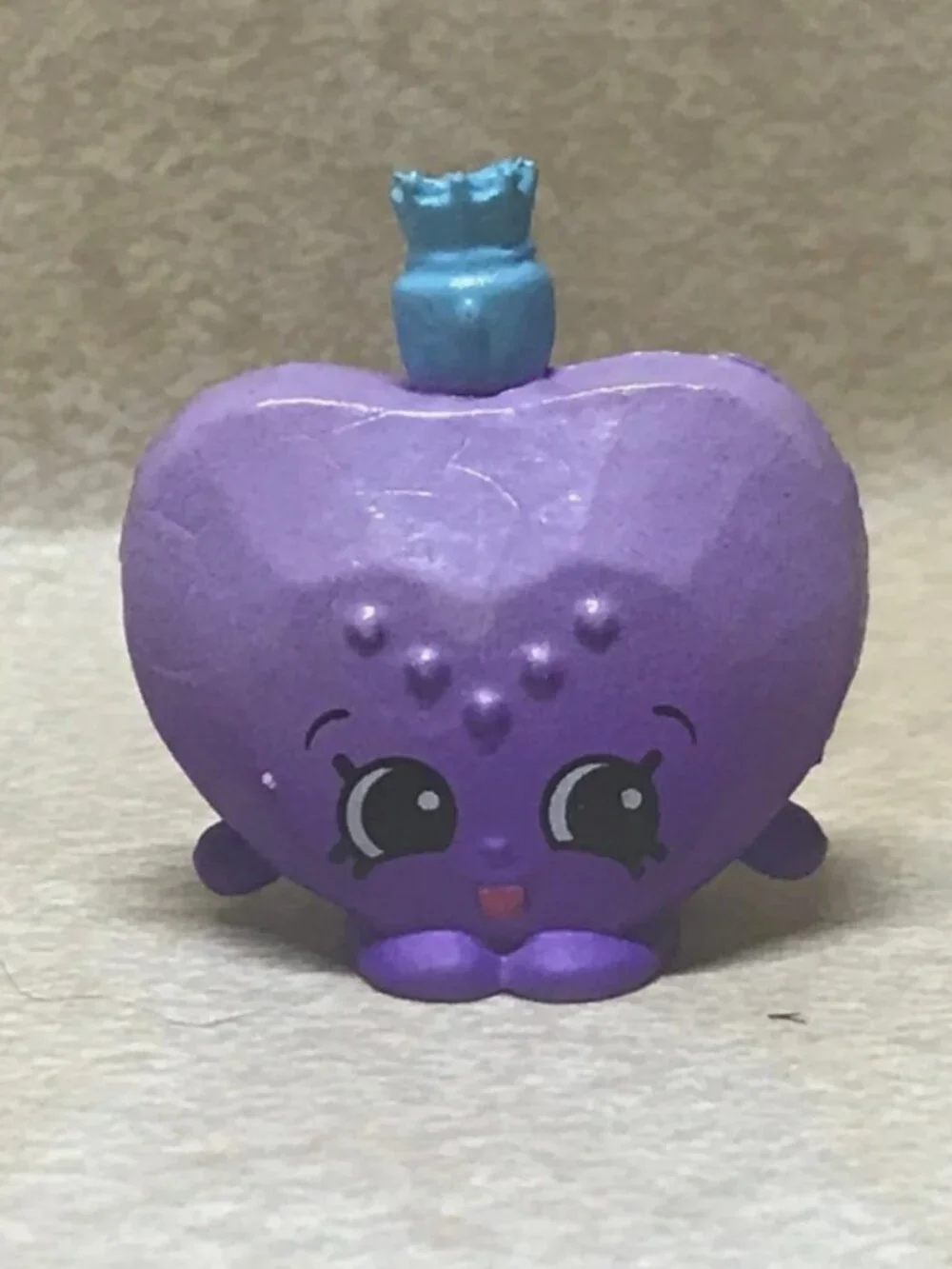 RARE Season 7- Princess Princess Scent (Purple) Shopkins