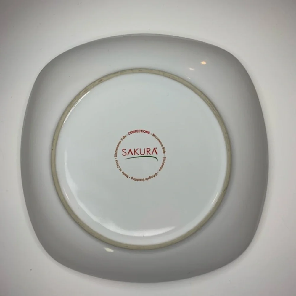 Sakura collectible plate