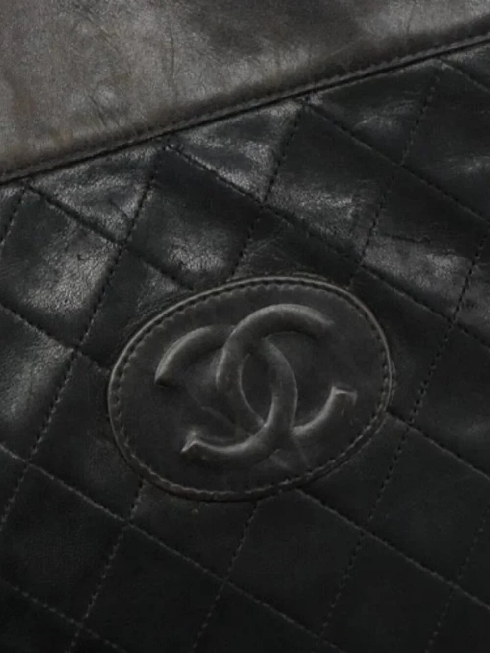 CHANEL brand	chanel color	black