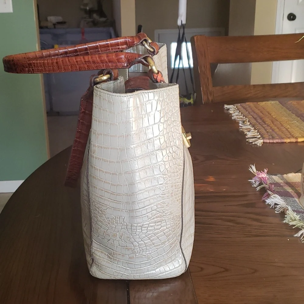 Brahmin structured tote