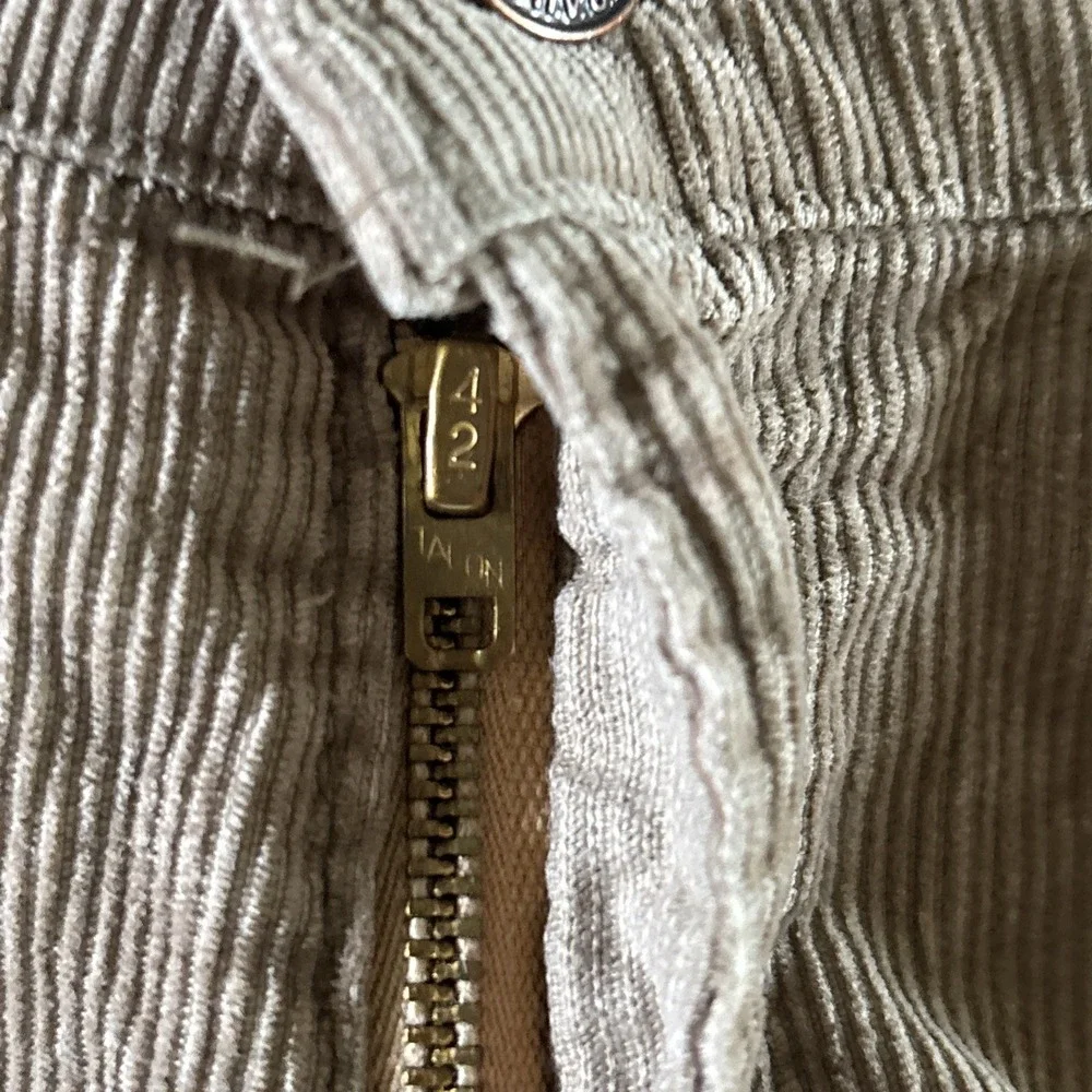 Levis pictured rip