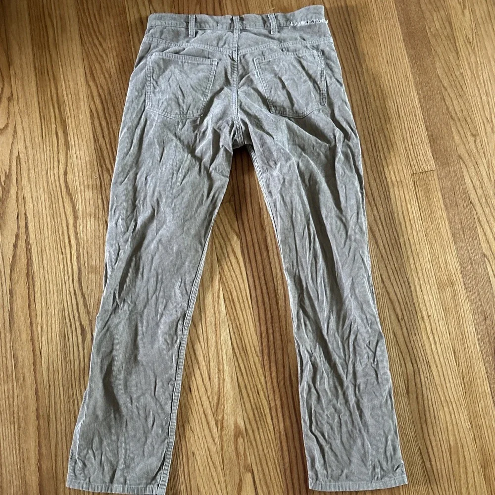 Levis pictured rip