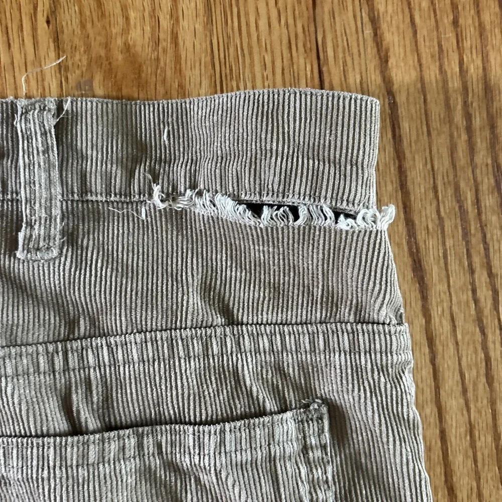 Levis pictured rip
