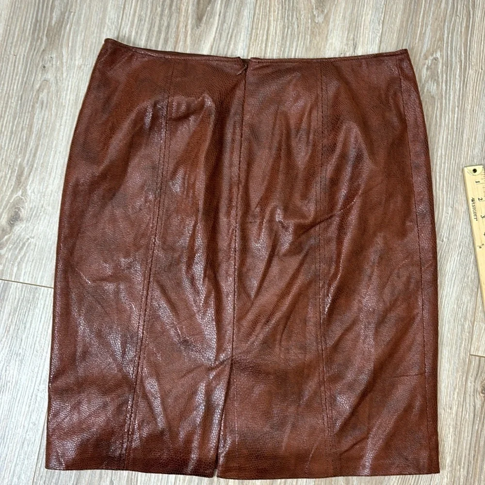 Chico's brown faux leather skirt size Medium