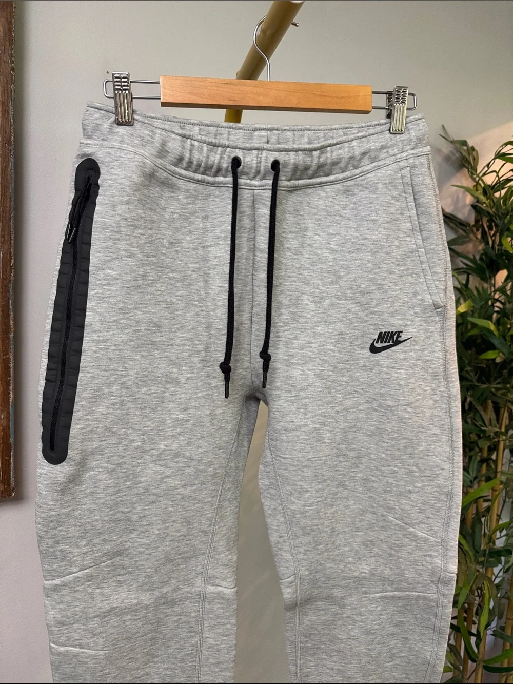 Nike excellent only