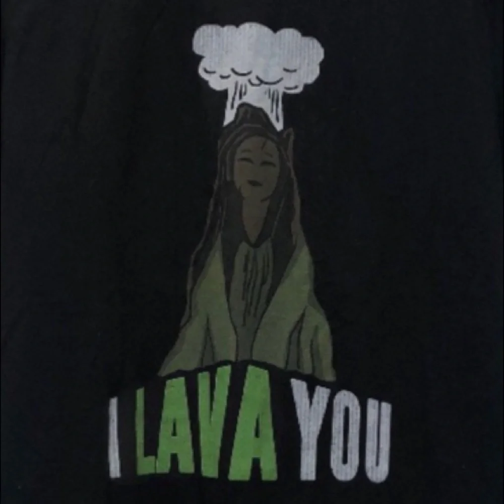 Bella Canvas lava film