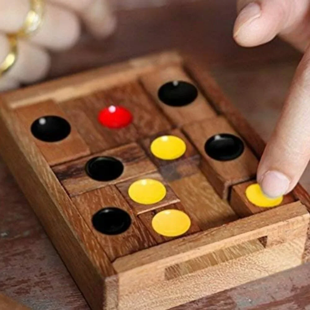 Setting Sun Kids Retro Wooden Sliding Block Puzzle Game by Siam Mandalay NIB/NWT