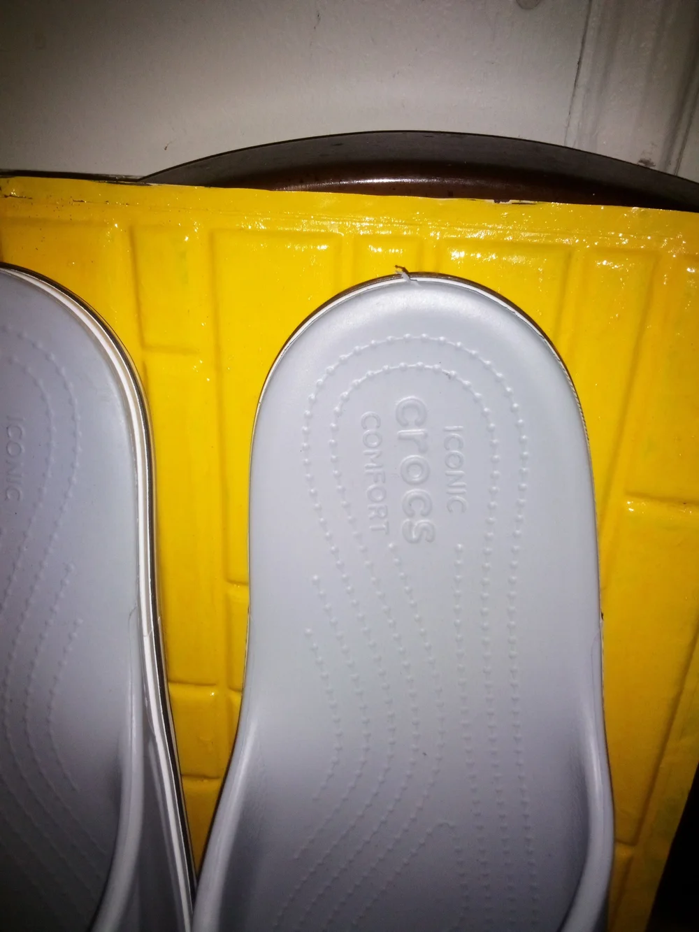 CROCS Brand New Never Worn Slide Sandals in Light Gray Men's 11 12