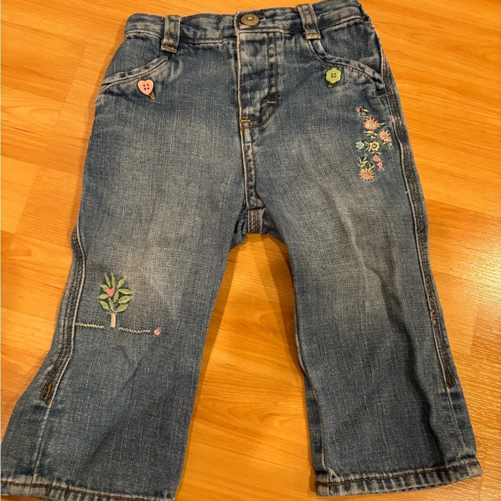 OshKosh B'gosh Y2K/ Vintage Blue Jeans‎ with Colorful Embroidery