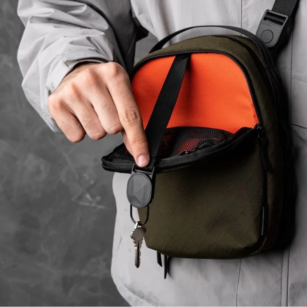 NWT ALPAKA METRO SLING MAX XPAC - A2