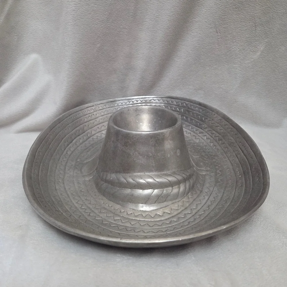 Vintage Mexican Sombrero Chip and Dip Server Cast Metal Salsa Platter