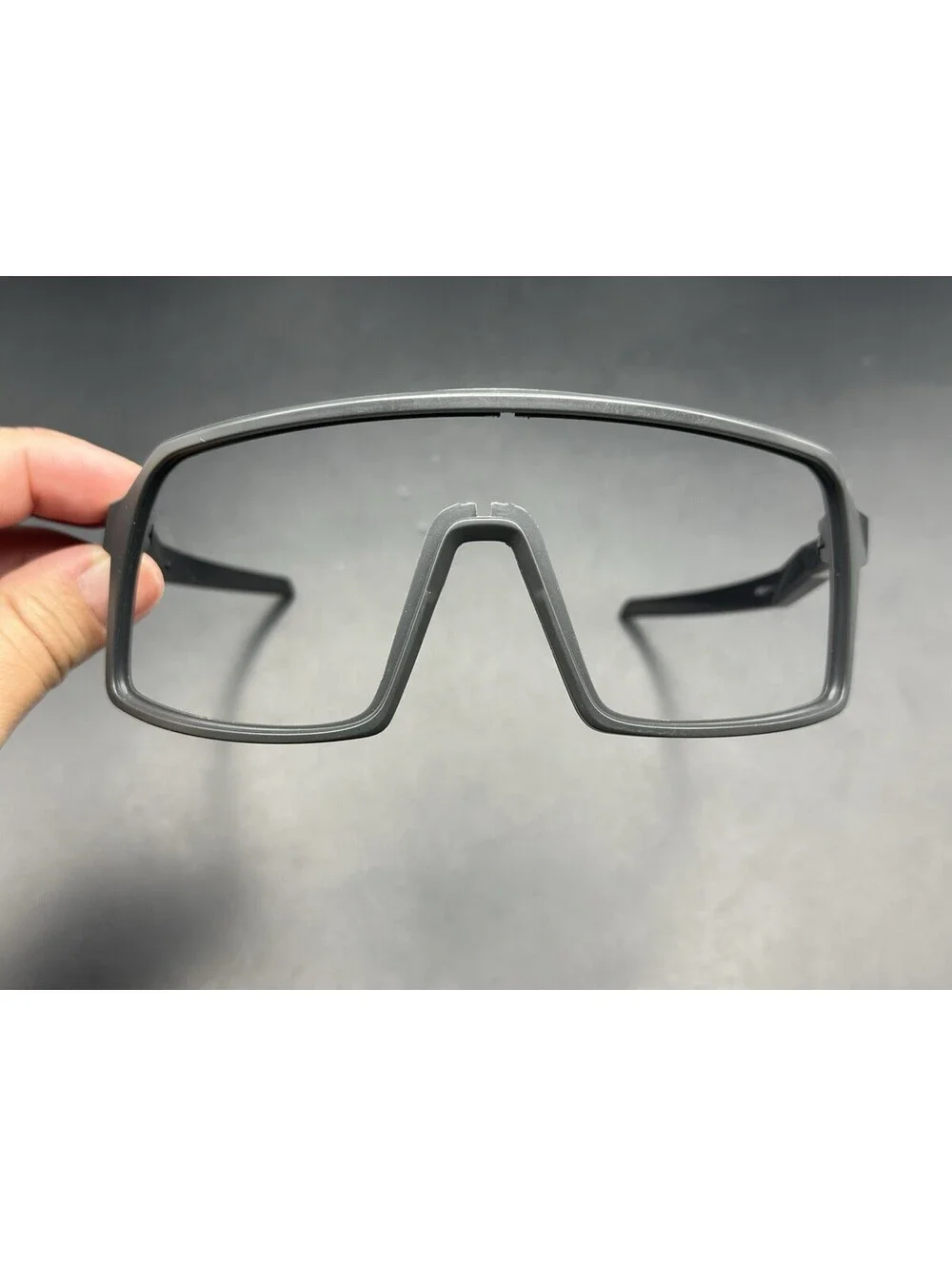 Oakley Sutro S Matte Carbon/Polished Black Frame