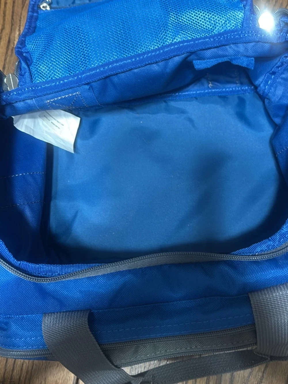Cabelas compact duffel