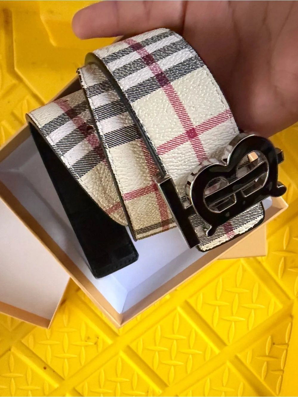 Burberry reversible belt size 33-35