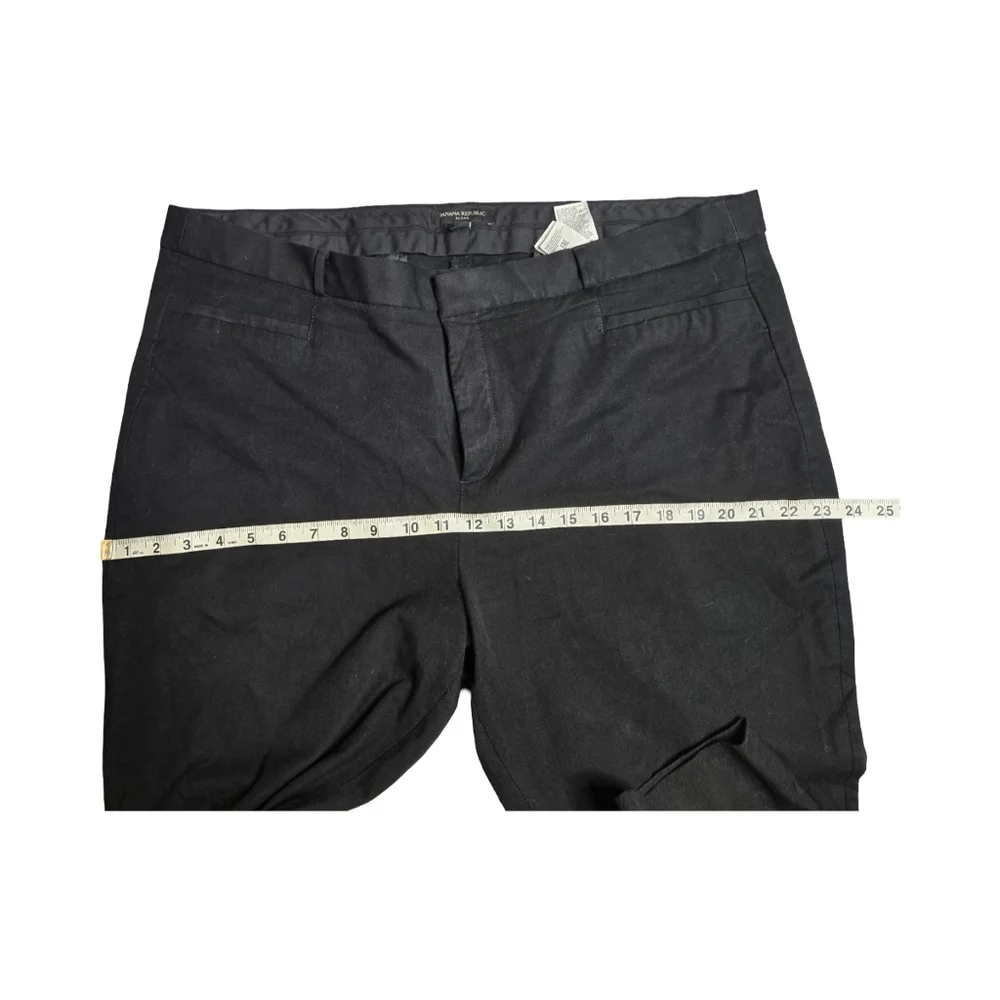Banana Republic sleek black
