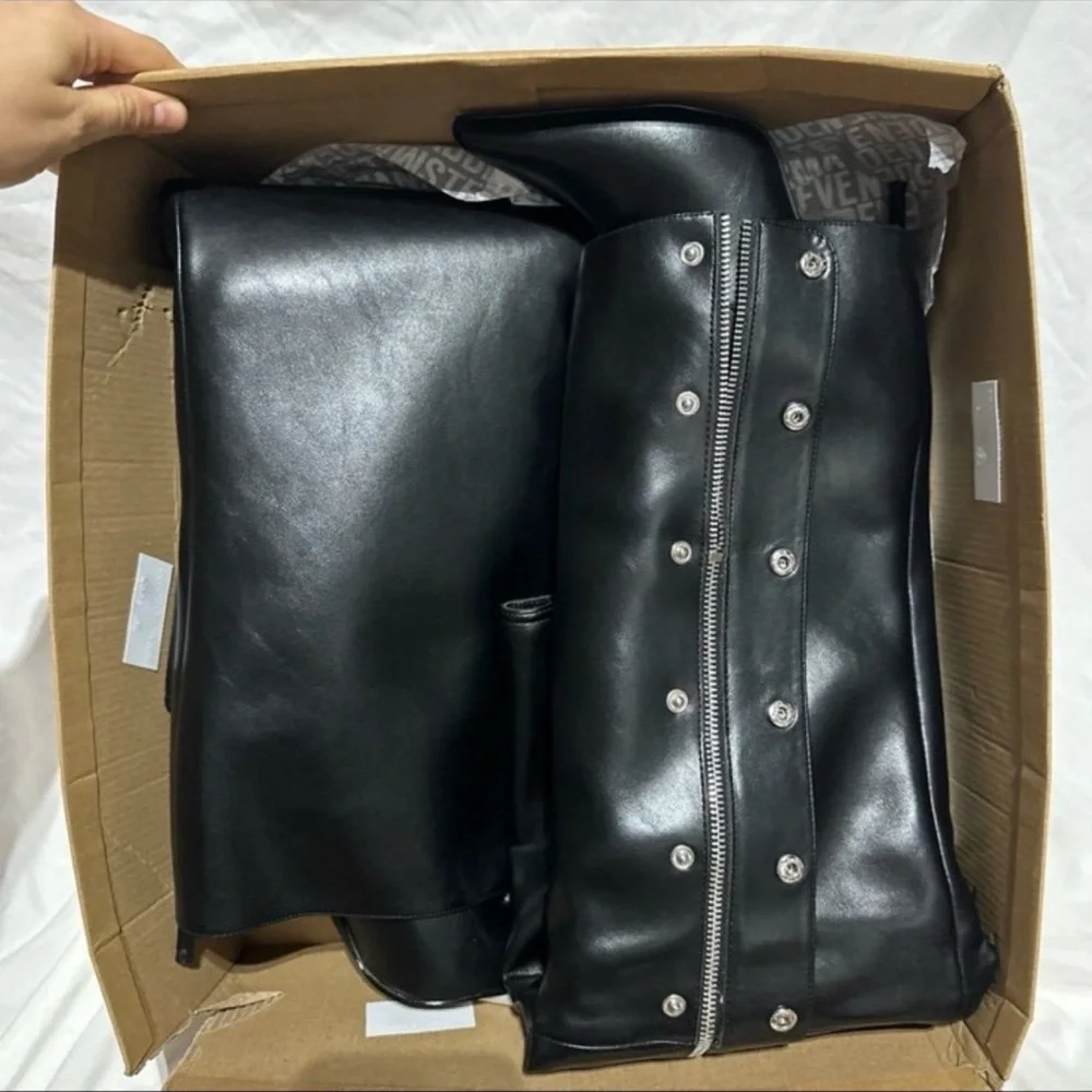 Steve‎ Madden Stone Black Leather Knee-High Women's Heeled Buttoned Boots