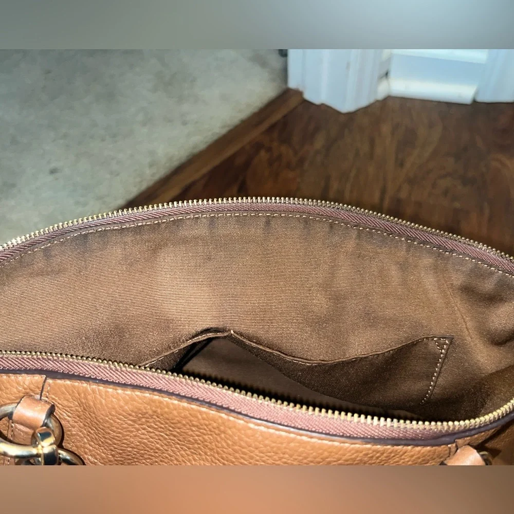 EUC Coach Small Kelsey Satchel (F28993) in Brown Pebbled Leather