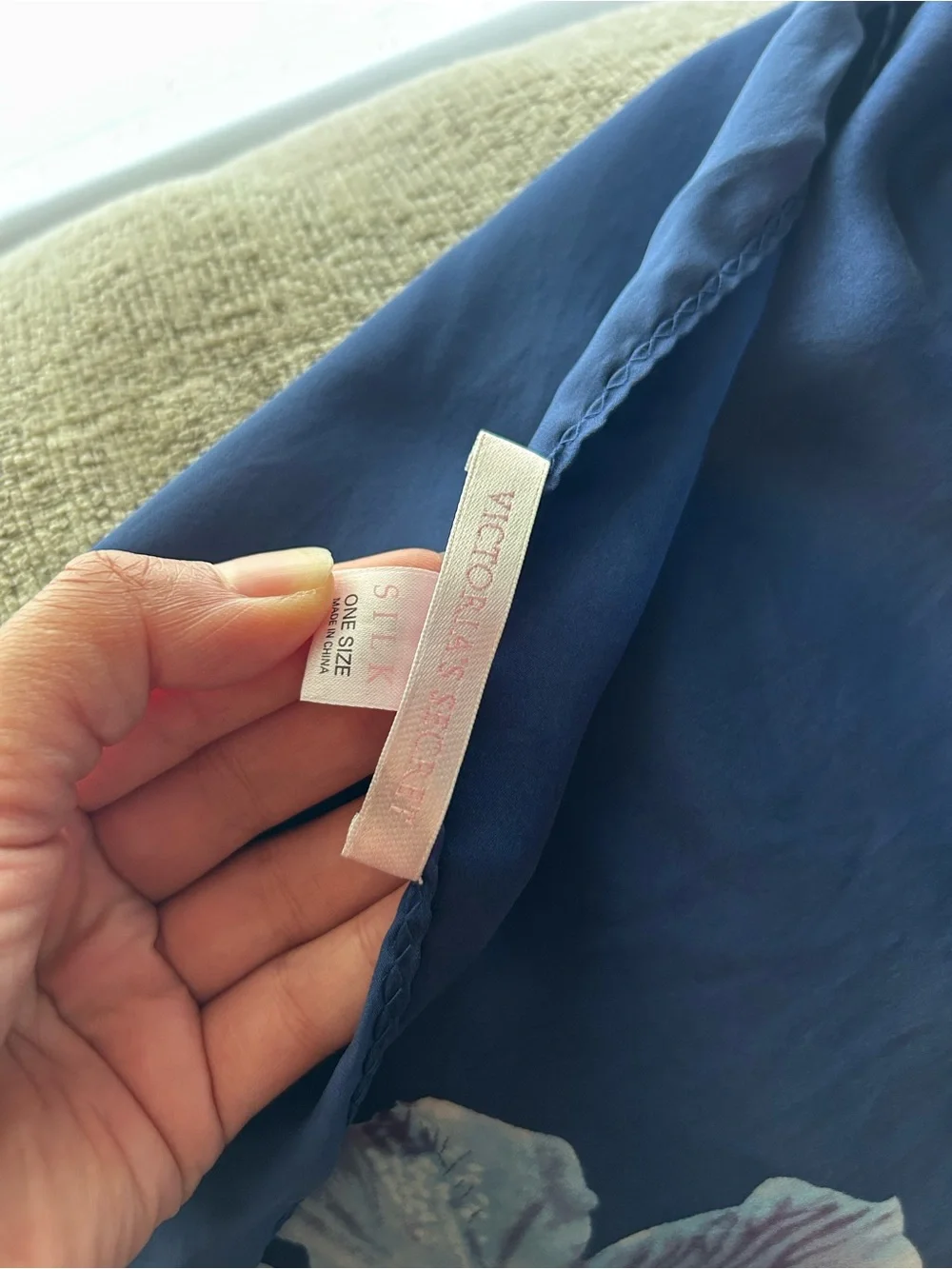 Victorias Secret silky navy