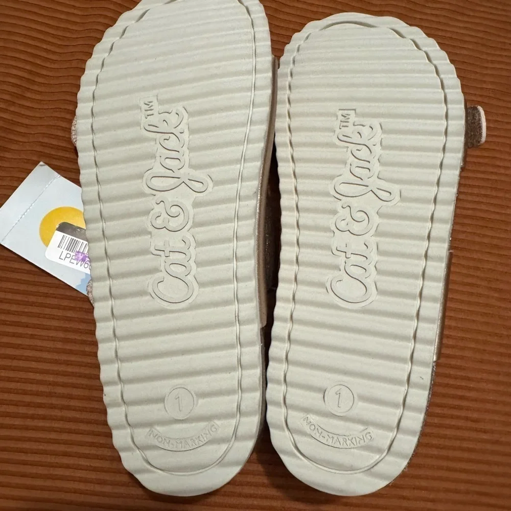 Cat & Jack size girls shimmering