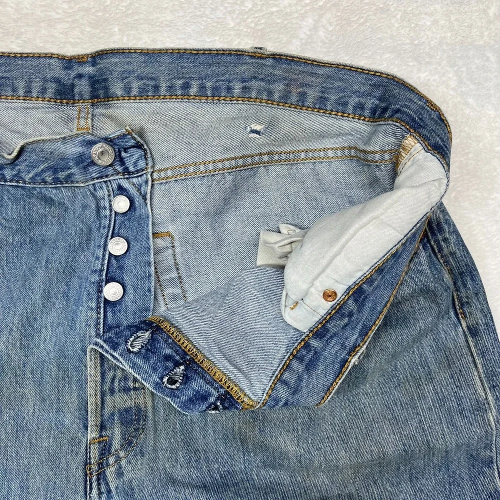 Levi's 501 Jeans Blue Denim‎ Mid Rise Classic Straight Button Fly 43X29 - Flaws